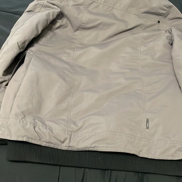 Noize Heavy Women’s Winter Jacket, Size Small. Excellent Condition! - Picture 9 of 9